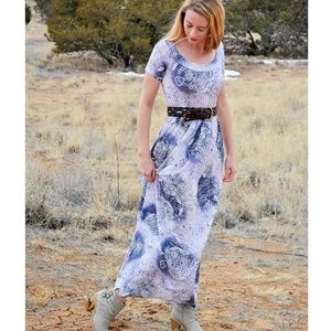 NWT Short Sleeve Floral Maxi Dress